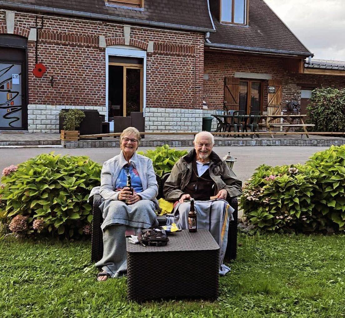 Gueudecourt Le Clos Du Clocher מראה חיצוני תמונה